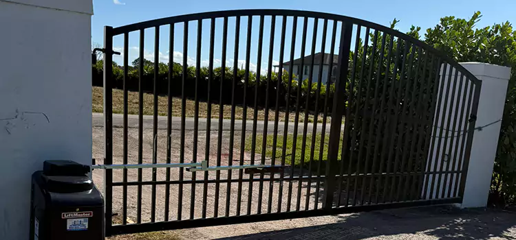Driveway Fence Repair Indianapolis